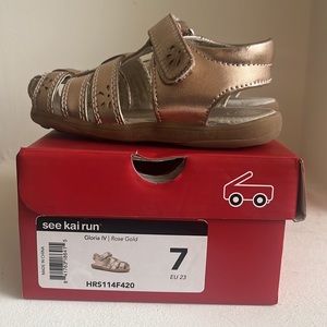 See Kai Run. Gloria IV fisherman style sandal. Rose Gold. Toddler Size 7. VGUC